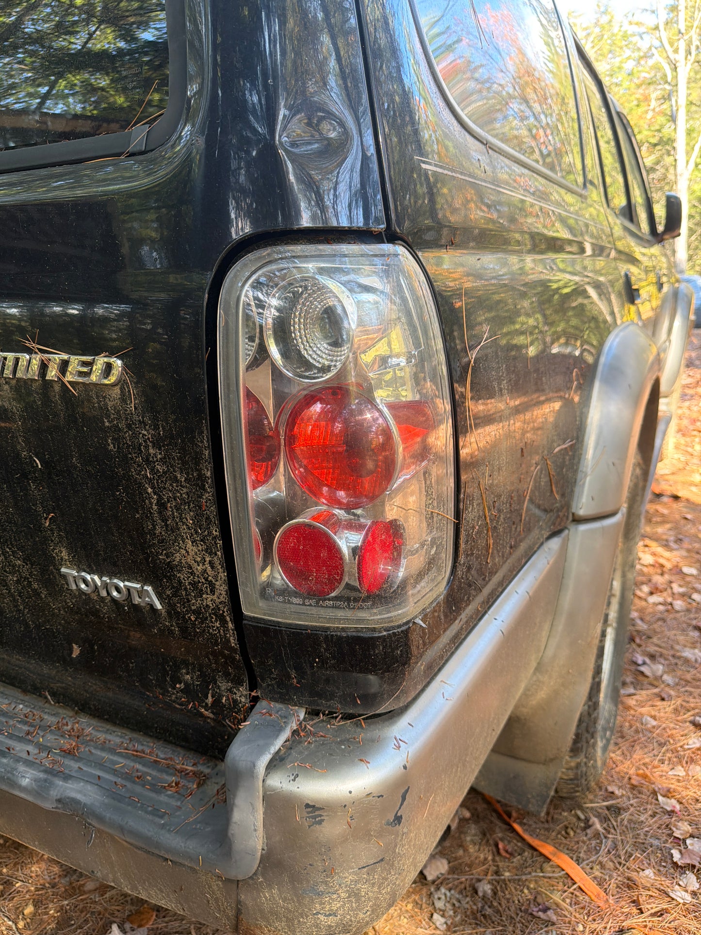 1998 4Runner Rear Right Tail Light
