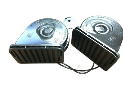 Horn Assembly 2004-2006 Nissan 256057S000