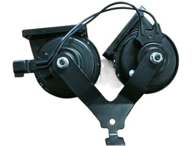 Horn Assembly 2004-2006 Nissan 256057S000