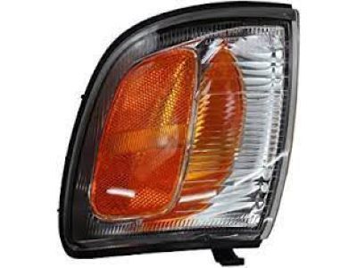 Lens, Parking & Clearance Lamp, RH 1998-2002 Toyota 4Runner 8161135330