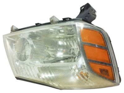 Passenger Side Headlight Assembly 2004-2008 Nissan 26010ZC30A