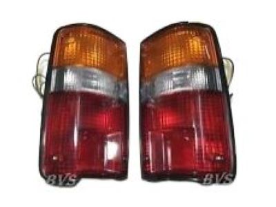 Lens, Rear Combination Lamp, RH 1992-1995 Toyota 8155104010