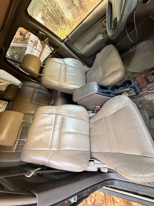 1998 4Runner Front Seats