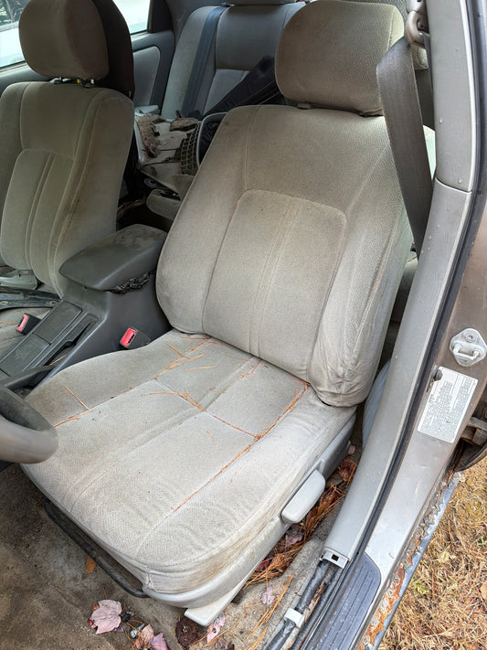 1998-2002 Toyota Camry Front Driver seat